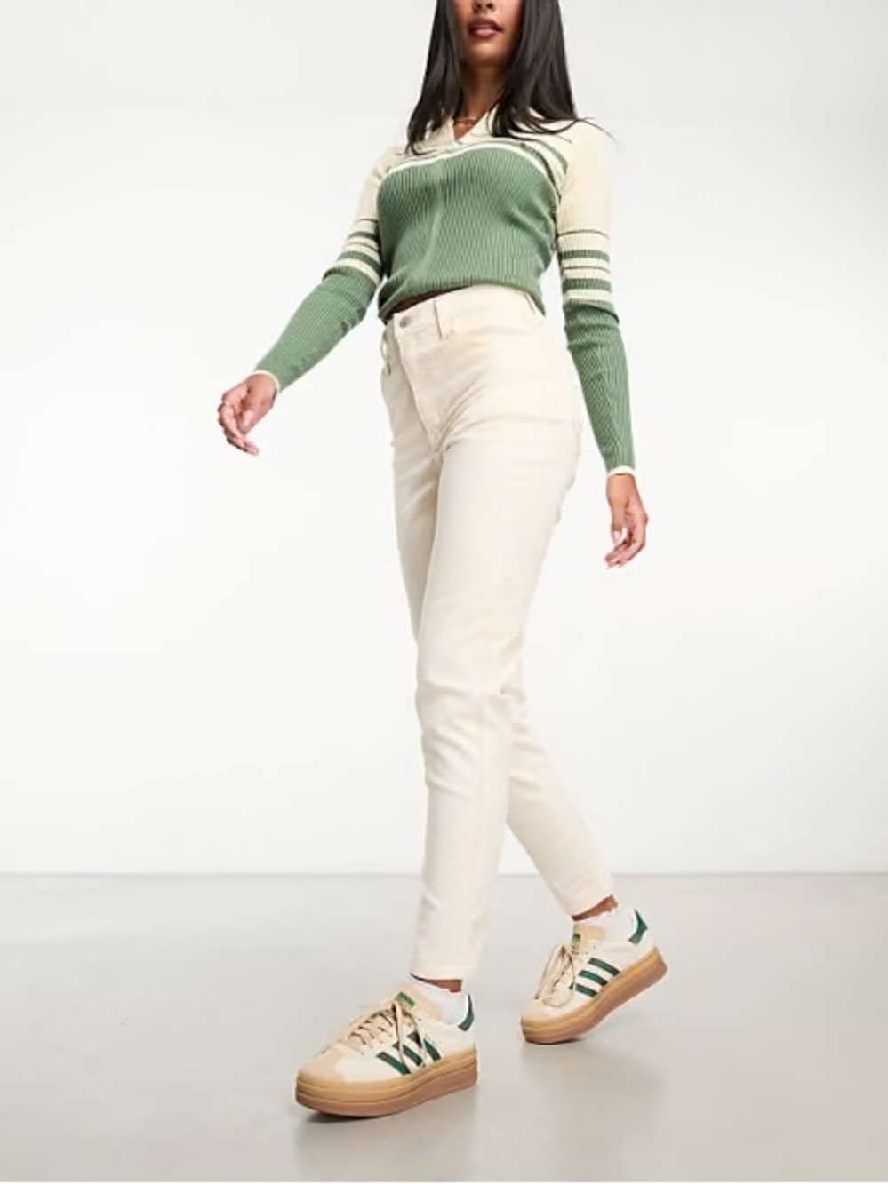 Levi’s Cream Corduroy High Rise Mom Jeans Tapered Vintage Y2K Style Neutral Chic